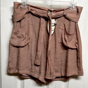 Azucar Light Brown Rayon Blend Belted Casual Mom Shorts Size XL NWT